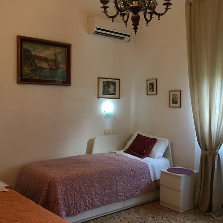 A Casa Doina Airport2 Bed & Breakfast Pisa Exterior foto
