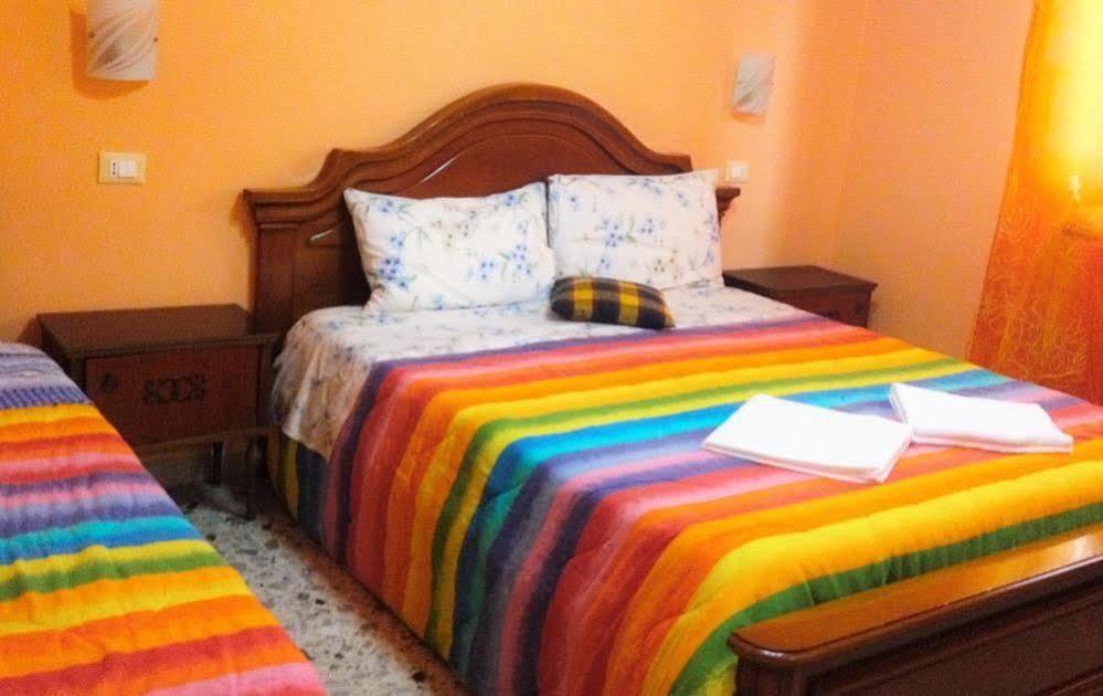 A Casa Doina Airport2 Bed & Breakfast Pisa Exterior foto