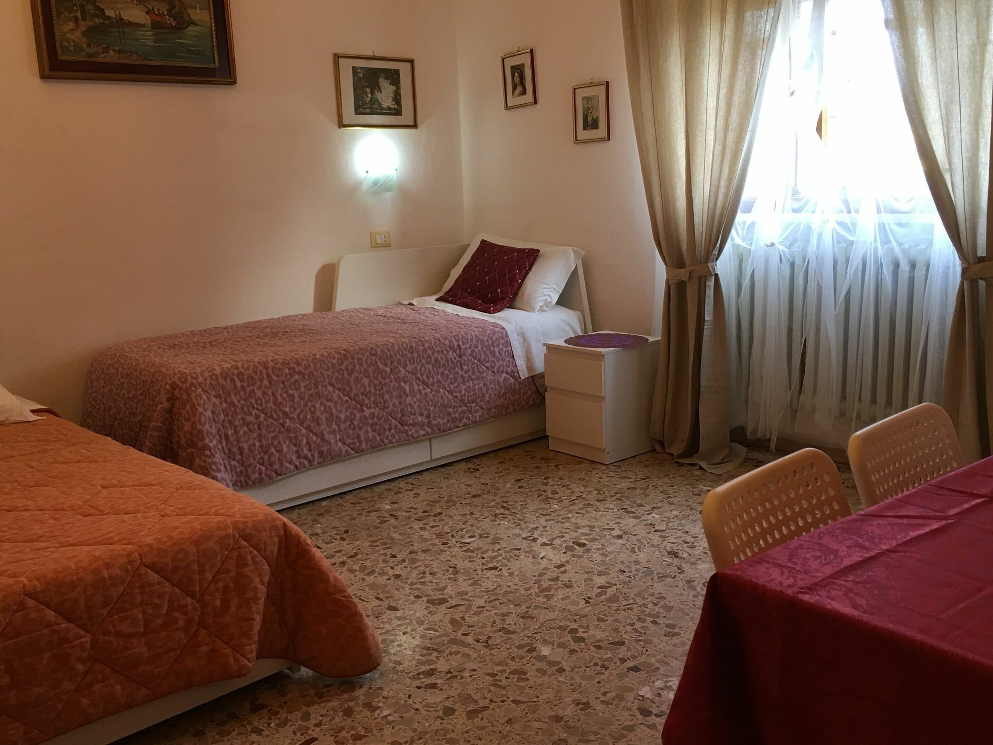 A Casa Doina Airport2 Bed & Breakfast Pisa Exterior foto