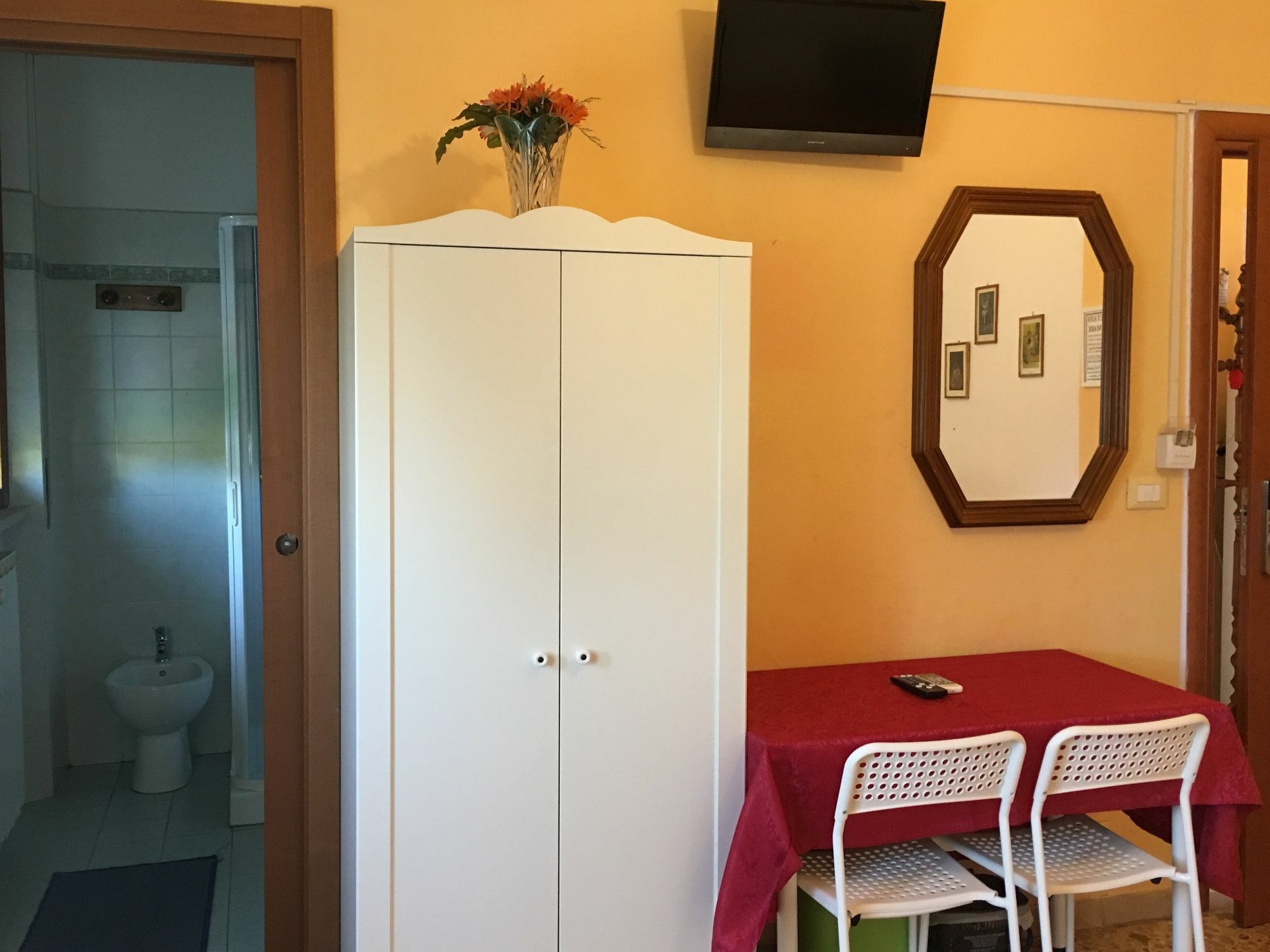 A Casa Doina Airport2 Bed & Breakfast Pisa Exterior foto