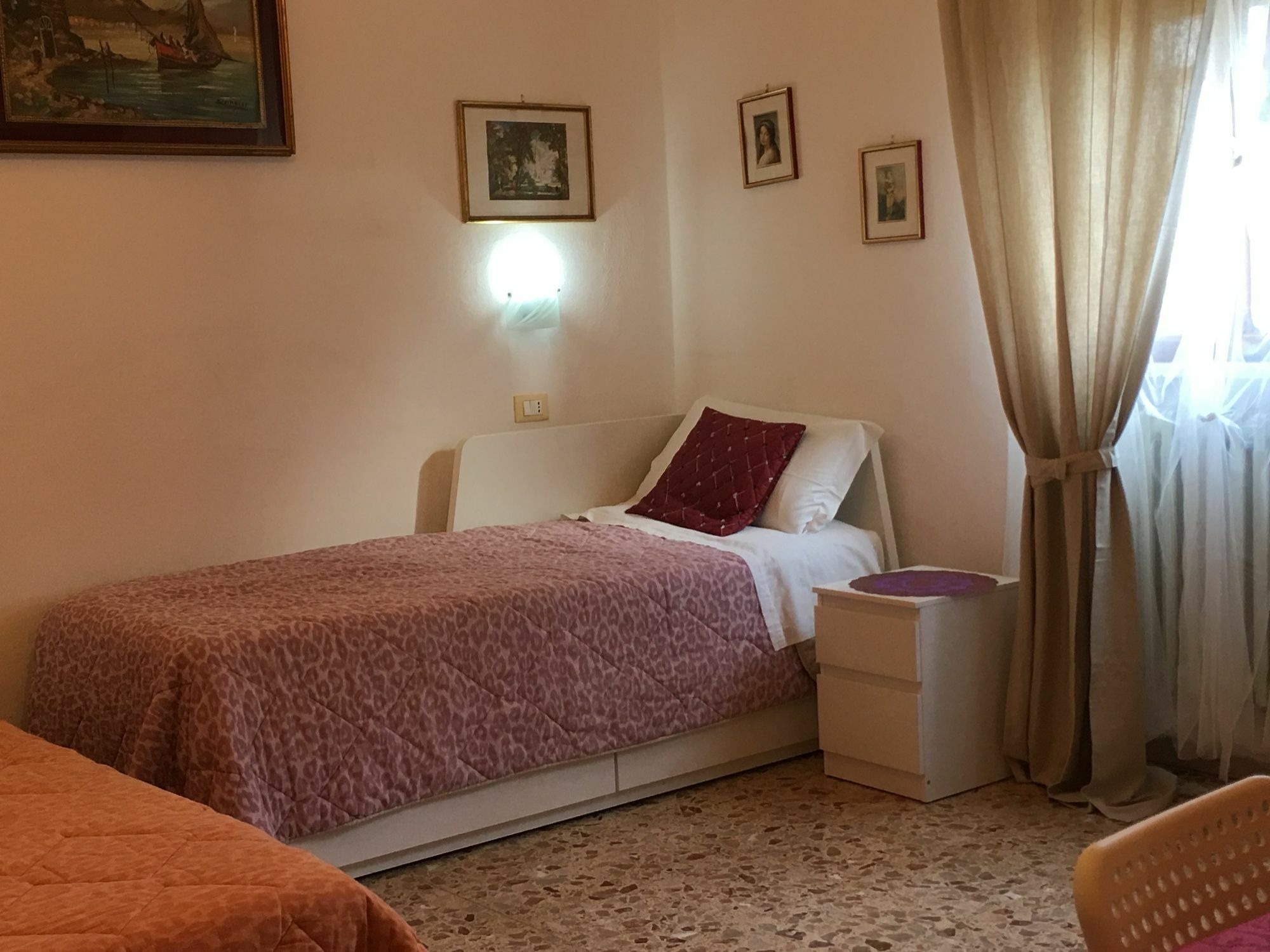 A Casa Doina Airport2 Bed & Breakfast Pisa Exterior foto